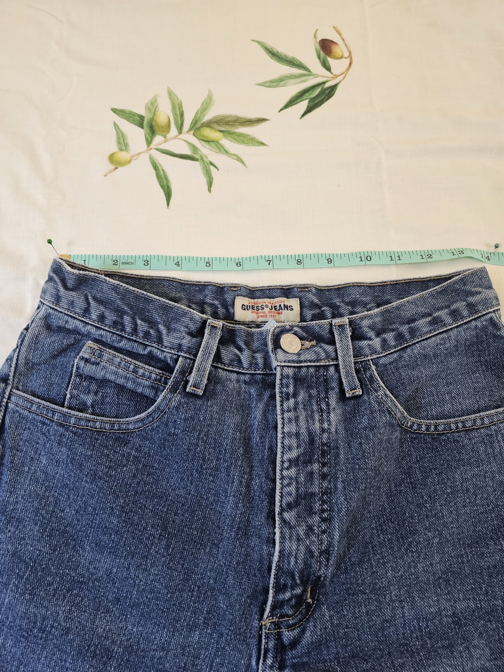 GUESS Vintage Classic Denim High-Waist Jeans